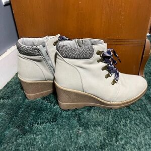 Maurices Cream Wedge Ankle Boots